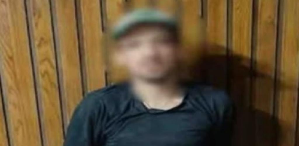 "بسبب المخدرات.. عاطل يهدد والدته وشقيقه بسلاح أبيض ويصيبه بالرمل في الإسكندرية"