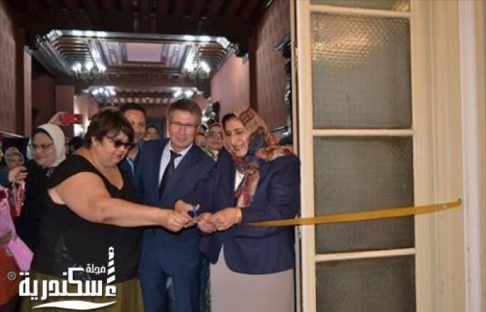 80 فنان فى المعرض الأول "بالثقافى الروسي " بالإسكندرية