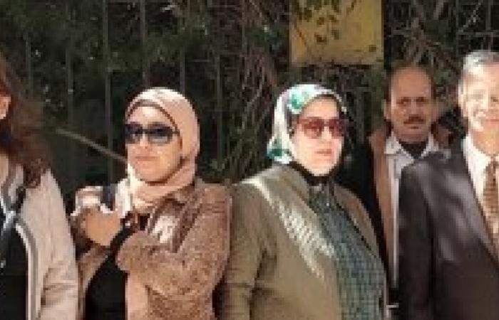 د.أحمد وهبان يفتتح معرض طلابي بكلية الدراسات الإقتصادية و العلوم السياسية بالإسكندرية