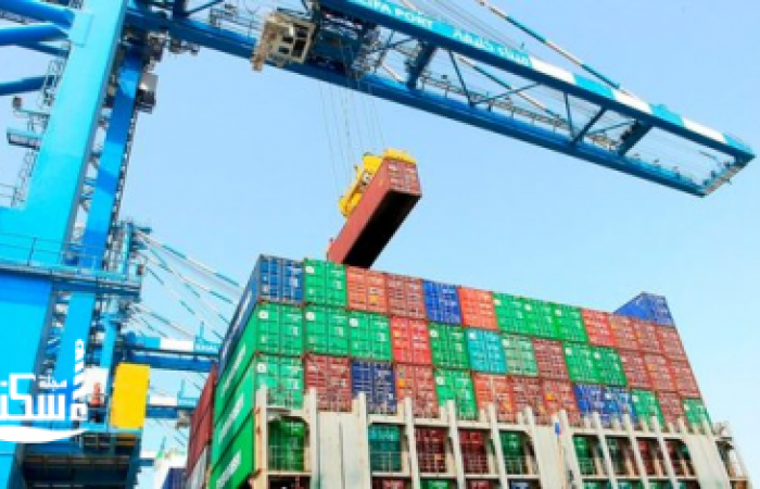 رغم عدم استقرار الطقس....استمرار فتح بوغاز ميناء الإسكندرية ونشاط فى حركة تداول البضائع