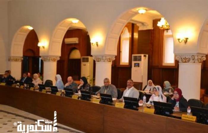 نائب رئيس جامعة الإسكندرية يوجه بتقييم وحدات السلامة والصحة المهنية بالكليات والمعاهد