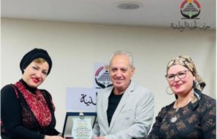 صالون الثقافة والفنون بالجبهة الوطنية يكرم الناقد و الكاتب الأمير أباظة