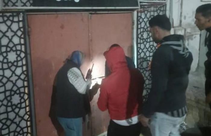 حملة مكبرة لتطبيق مواعيد الغلق الرسمية بحى الجمرك