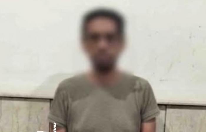 جهود أمن الإسكندرية تنجح في ضبط متهم بالتعدى على والديه وشقيقته وابتزازهم مادياً